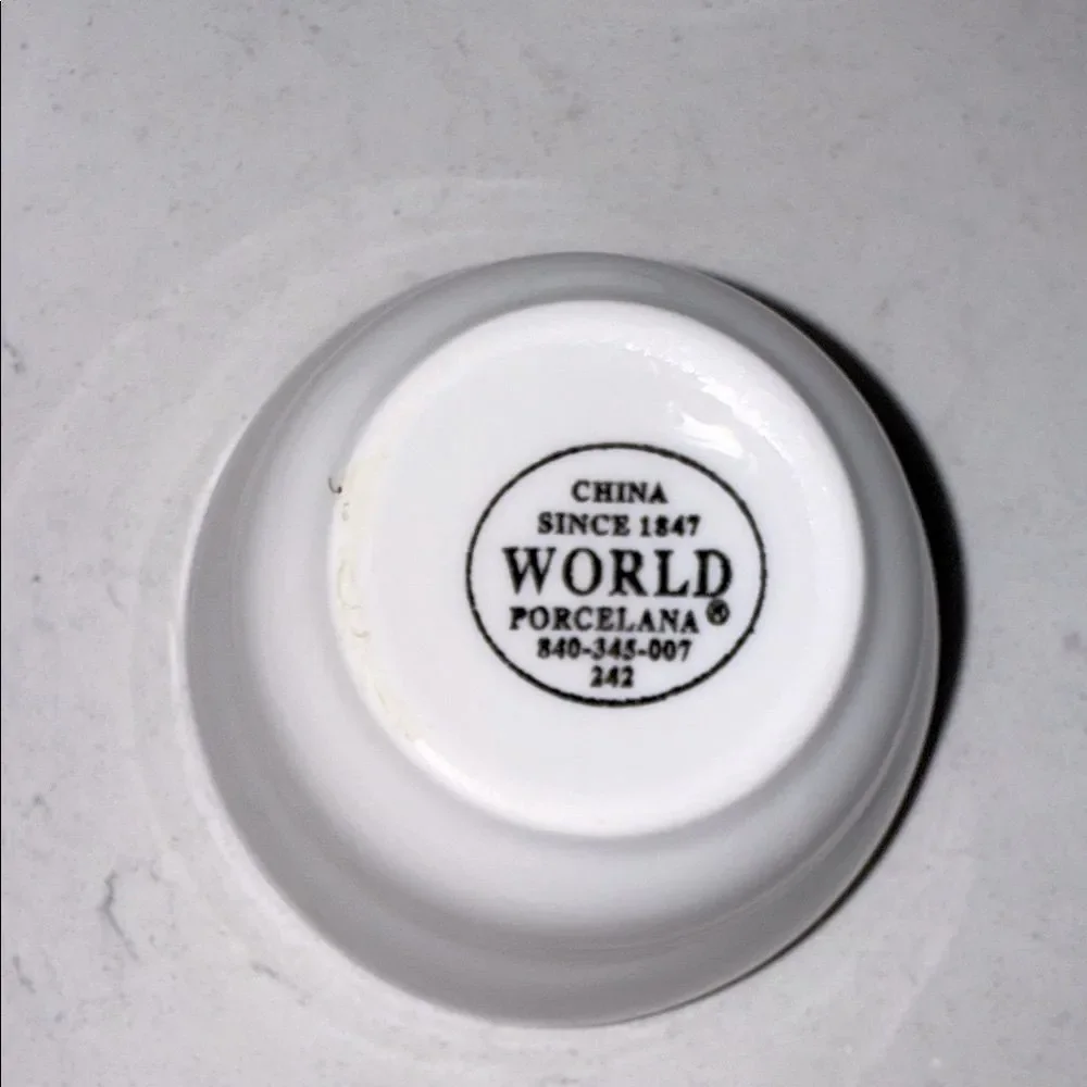 World Porcelana set three